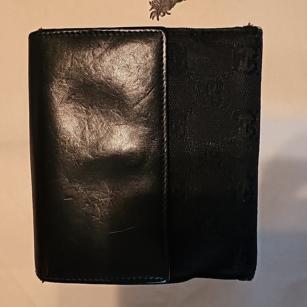 Gucci  Compact  Wallet - Picture 3 of 14